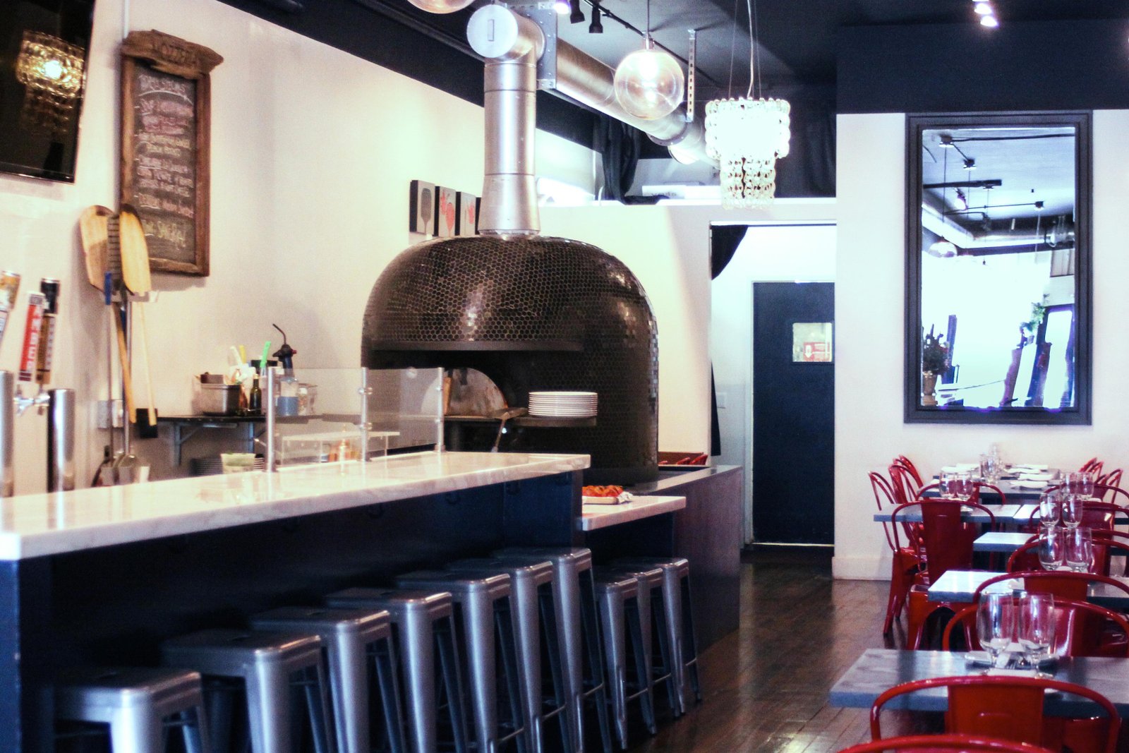 Mozzeria Restaurant Interior